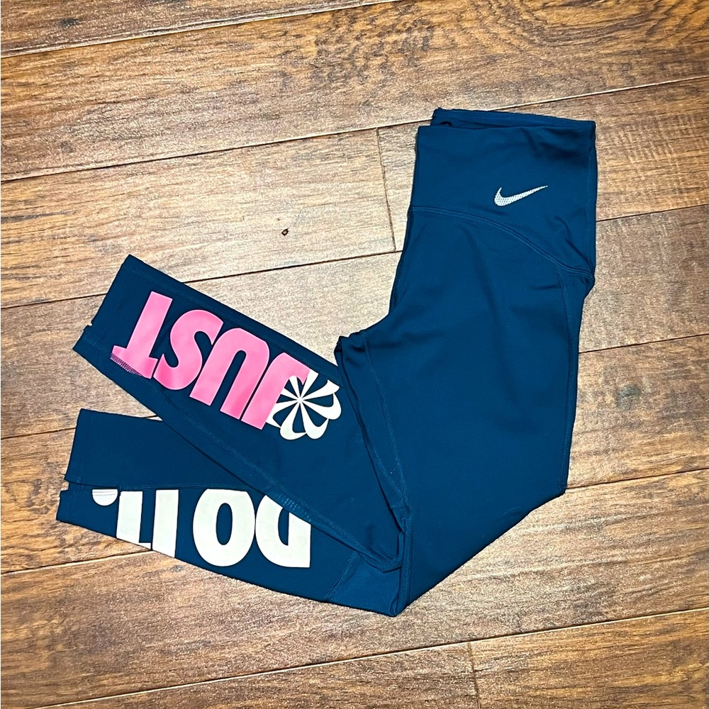 Medium Navy Nike Dri-Fit Leggings